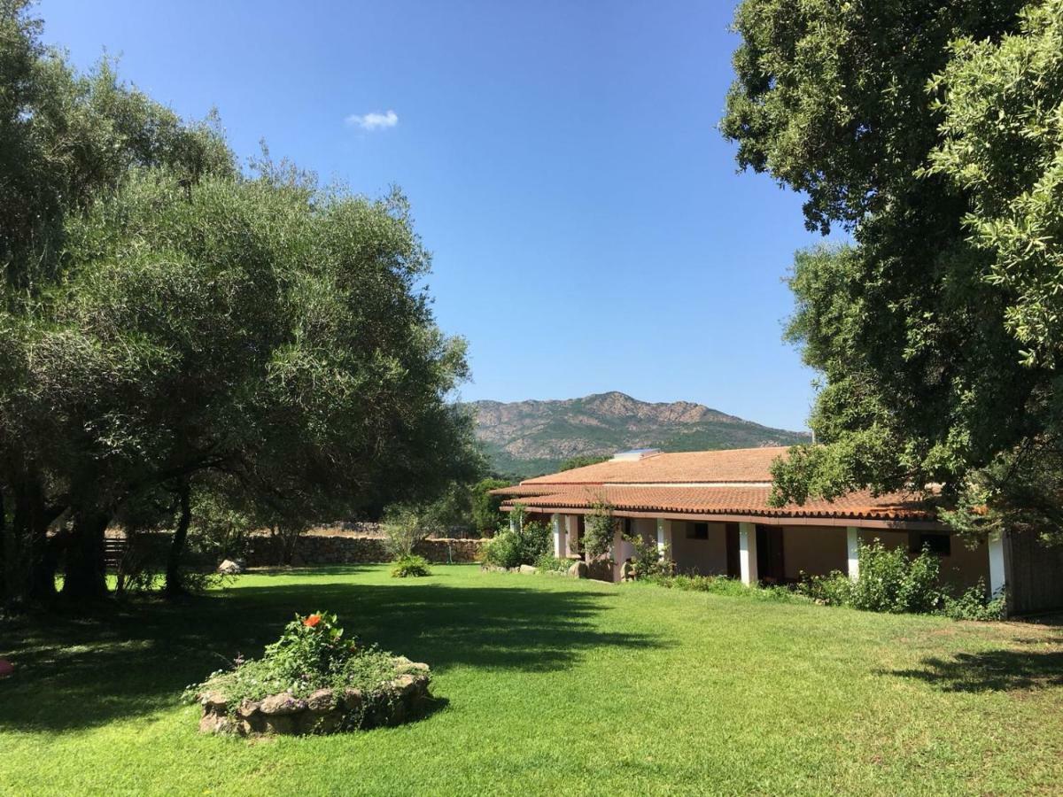 Agriturismo Su Pirastru Sa Castanza Extérieur photo